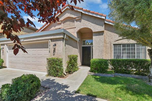 3916 Warmerdam LN, Modesto, CA 95356