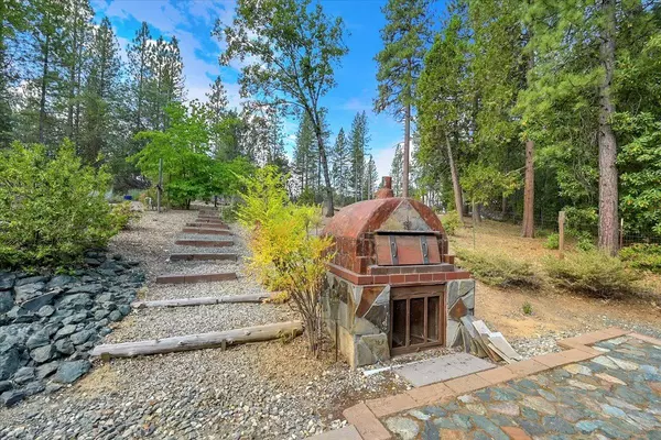 Nevada City, CA 95959,13947 Misty Meadow LN