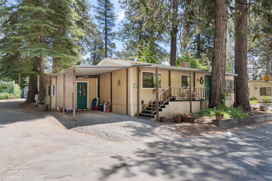 5766 Pony Express Trl #16, Pollock Pines, CA 95726