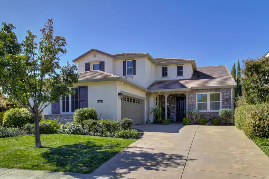 1878 Stageline CIR, Rocklin, CA 95765