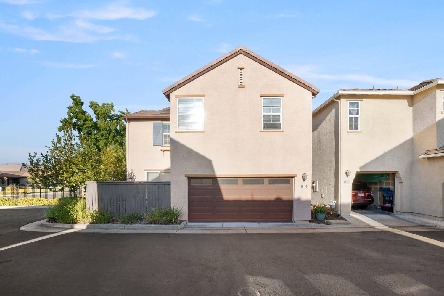 Orangevale, CA 95662,6105 Passiflora LN