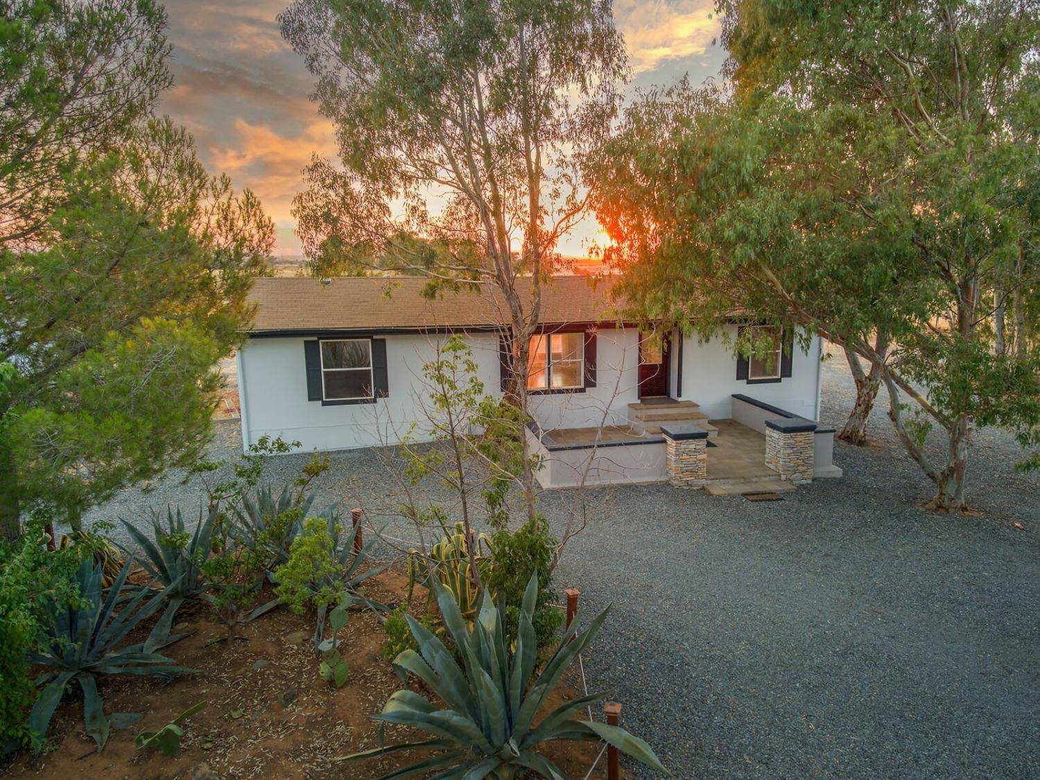 4136 Kapaka LN, Wheatland, CA 95692