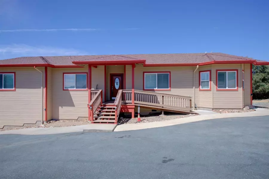 11061 Ranchette DR, Jackson, CA 95642