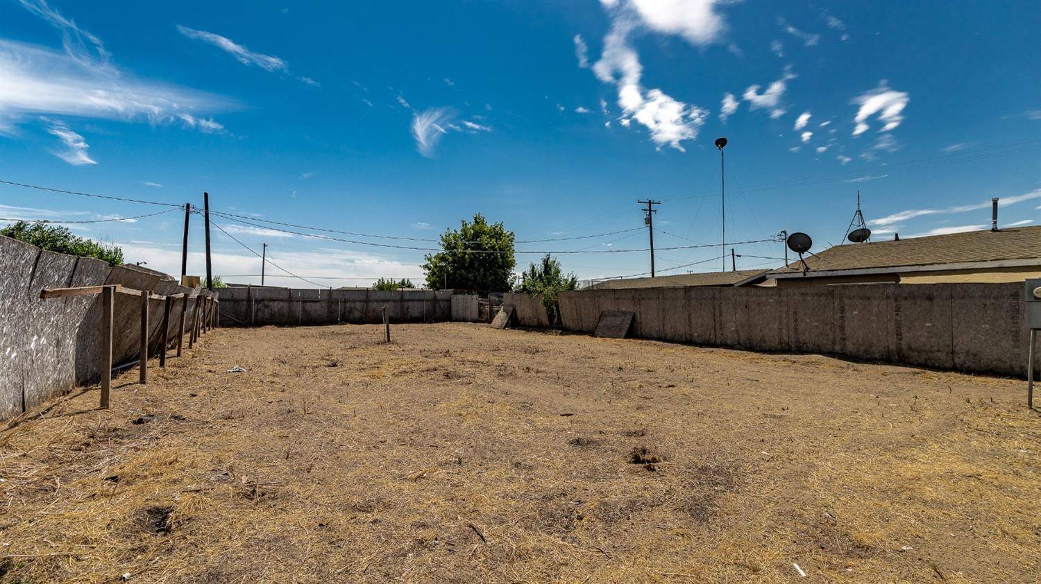 Ceres, CA 95307,7826 Monterey AVE