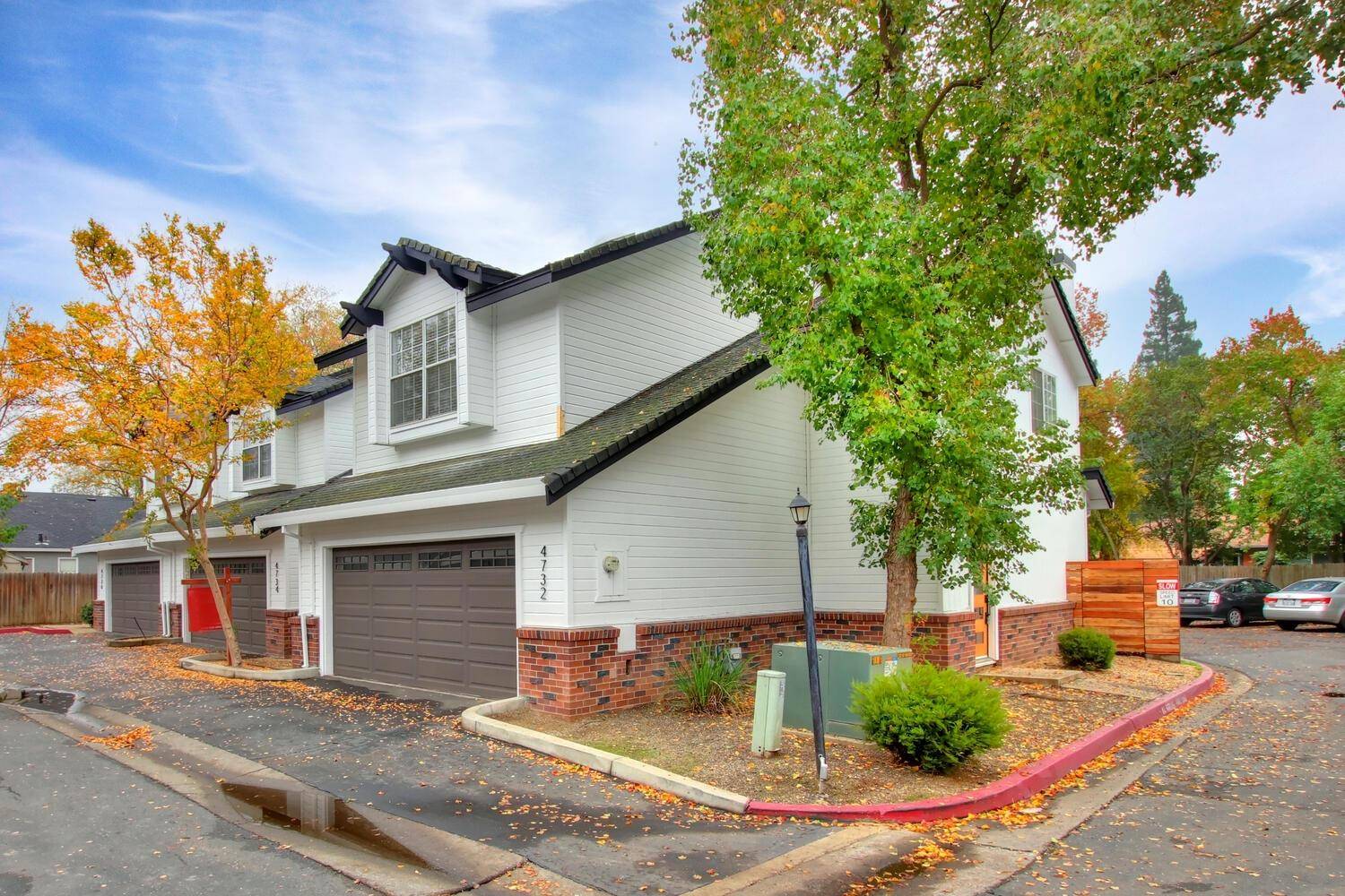 4732 67th ST, Sacramento, CA 95820