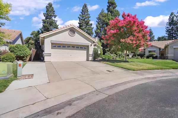 2328 Jamestown CT, Lodi, CA 95242