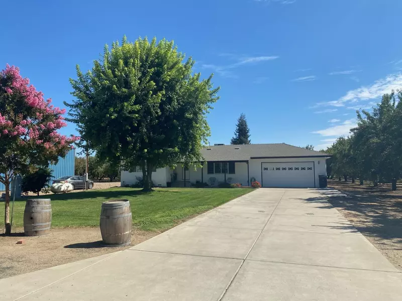 18550 Louise AVE, Escalon, CA 95320