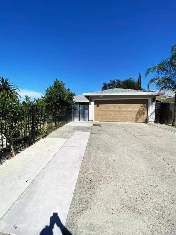 7364 Washburn WAY, North Highlands, CA 95660