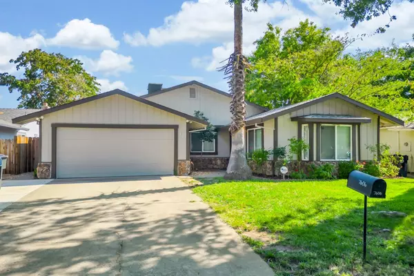 Sacramento, CA 95828,7606 Tierra Wood WAY