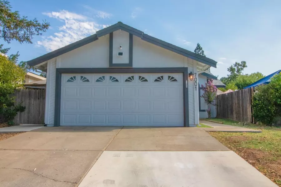 7001 Verdure WAY, Elk Grove, CA 95758