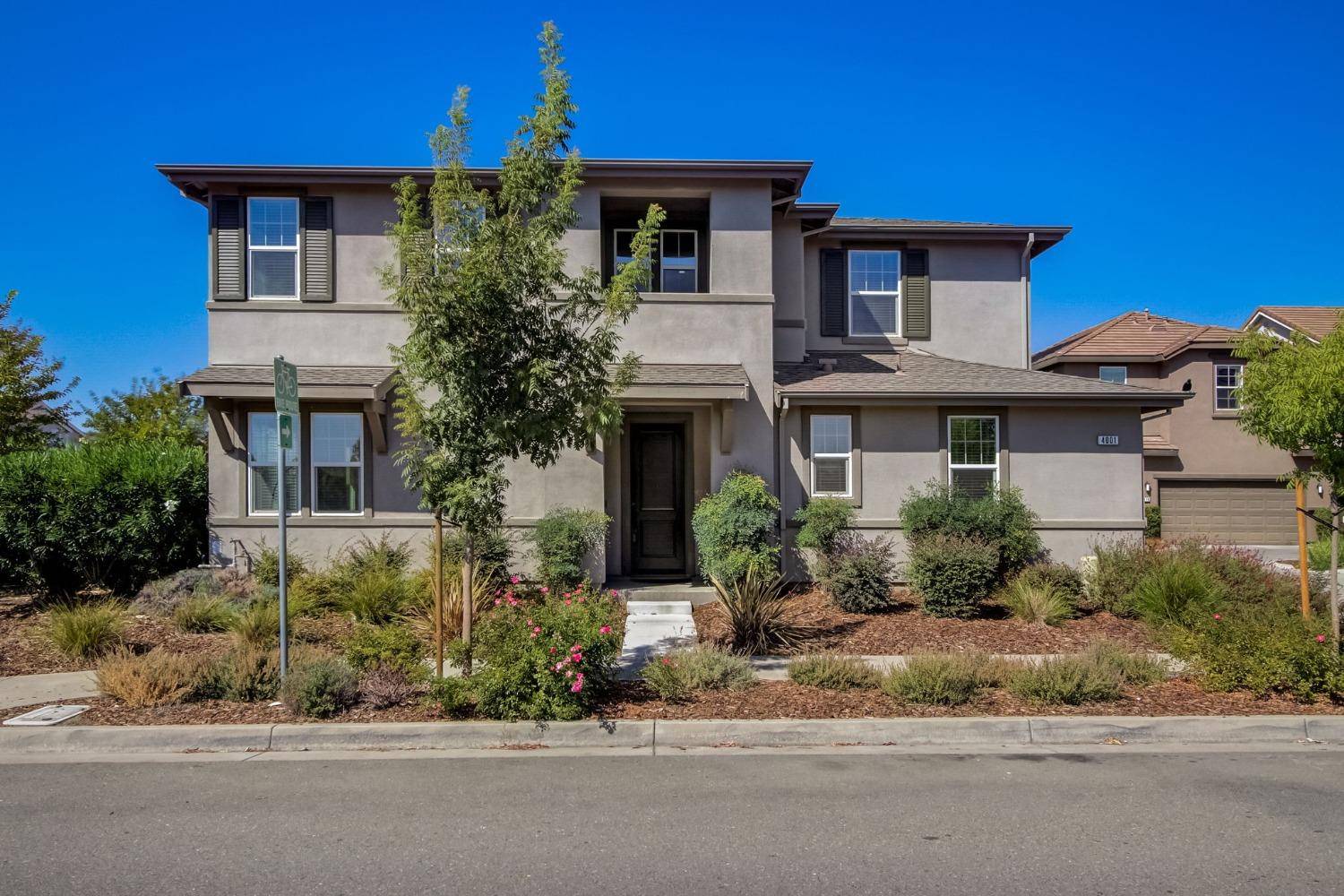 4001 Gloster WAY, Sacramento, CA 95834