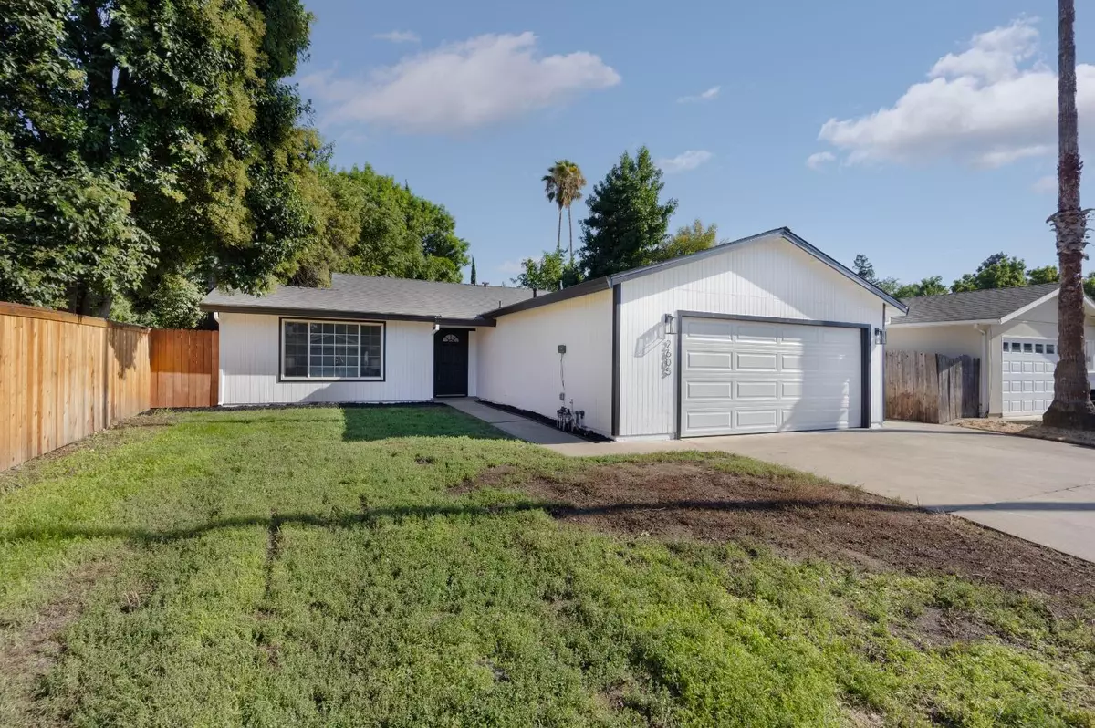 Sacramento, CA 95826,2605 Sunfish CT