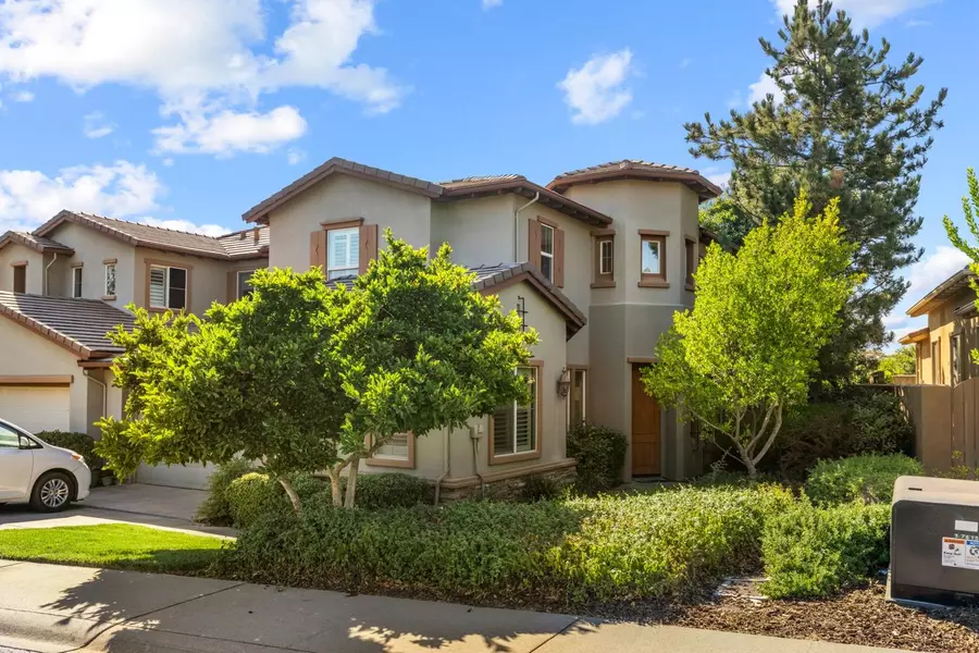 208 Gamay PL, El Dorado Hills, CA 95762