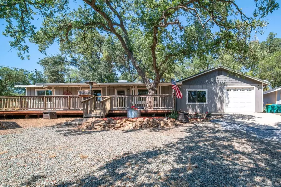 6221 Bird Song LN, Placerville, CA 95667