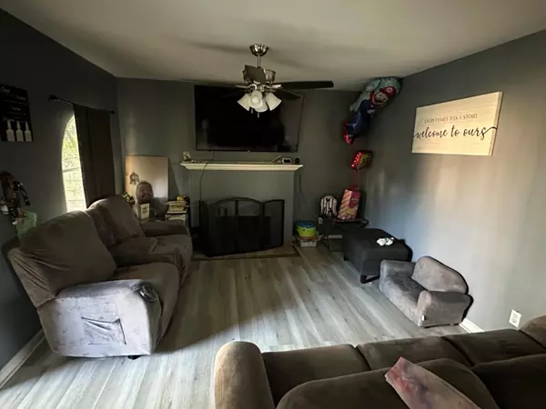 Huntington Park, CA 90255,6816 Albany ST