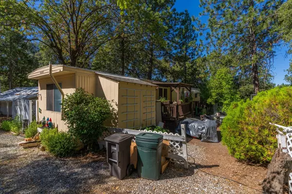 Pine Grove, CA 95665,20521 HWY 88 #2