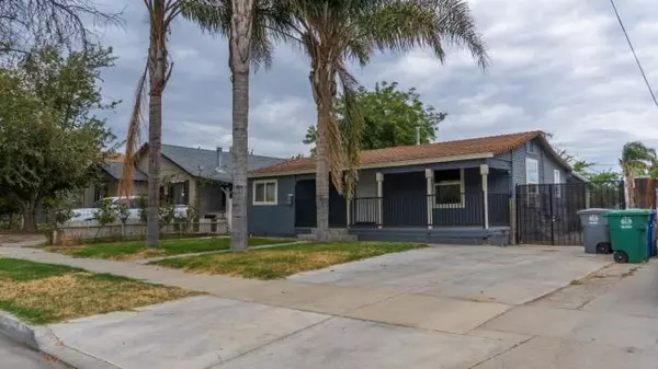 Los Banos, CA 93635,214 F ST