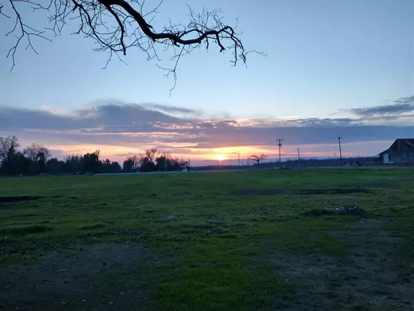 Wheatland, CA 95692,1743 Oakley