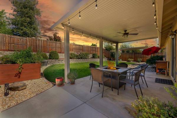 1914 Crystal CT, Rocklin, CA 95765