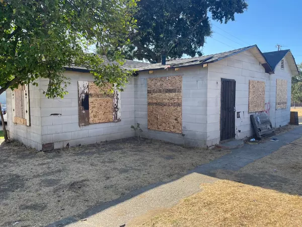 Manteca, CA 95337,612 Virginia ST