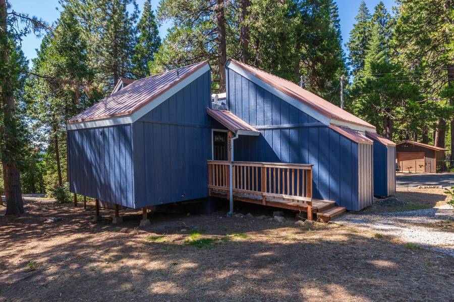 4200 Park Woods, Pollock Pines, CA 95726