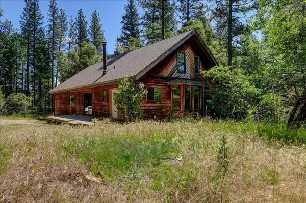 19121 Greenhorn RD, Grass Valley, CA 95945