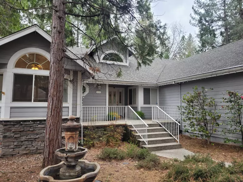 111 Sterling CT, Grass Valley, CA 95949