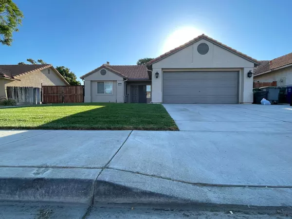 2062 Hastings DR, Los Banos, CA 93635