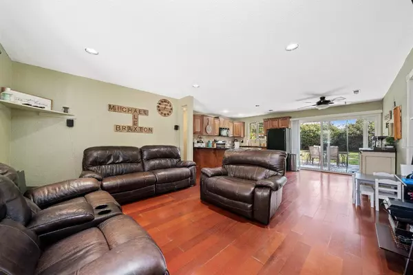 Sacramento, CA 95825,2140 Ethan WAY