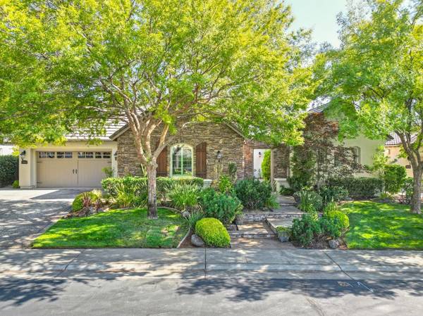 1864 Eagle Glen DR, Roseville, CA 95661