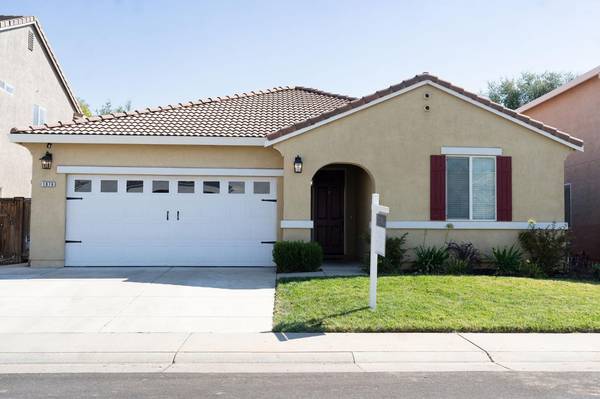 1076 Ashford LN, Lincoln, CA 95648