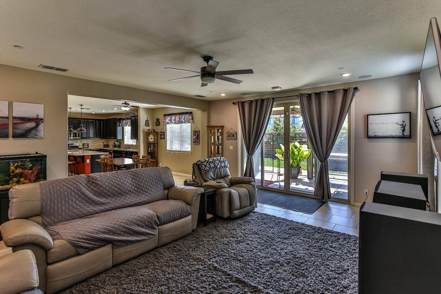 Sacramento, CA 95829,9438 Wineberry