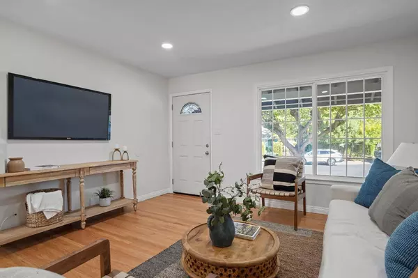 Carmichael, CA 95608,5317 Hesper WAY