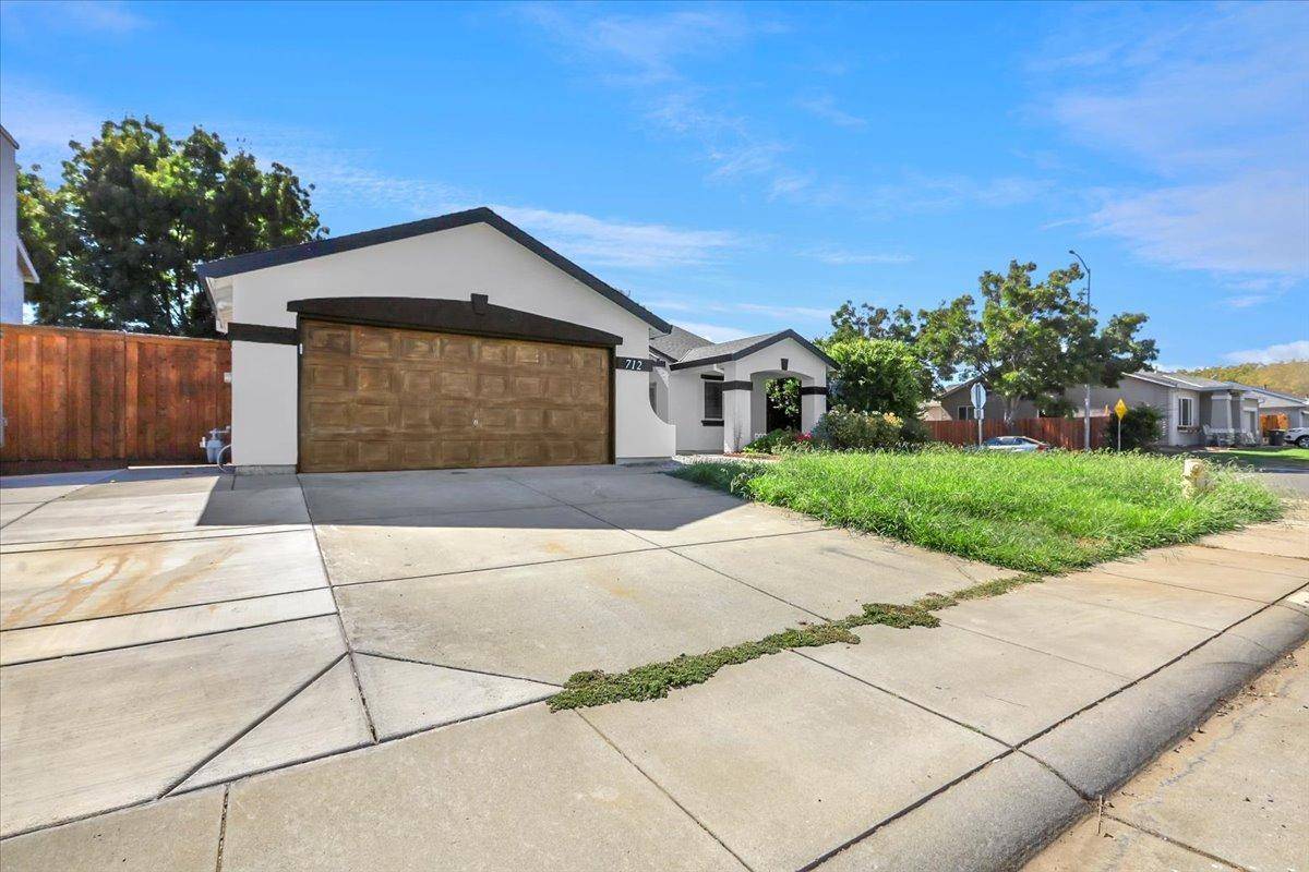 Wheatland, CA 95692,712 Carpenter WAY
