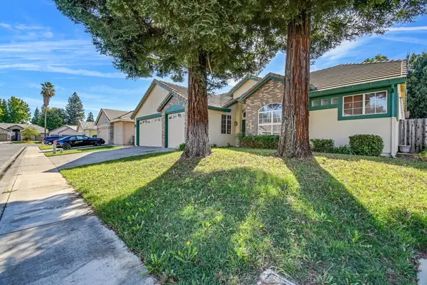 Yuba City, CA 95993,2010 Ash CT