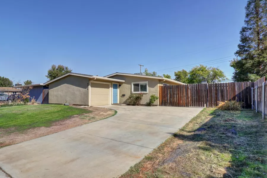 6426 Larchmont DR, North Highlands, CA 95660
