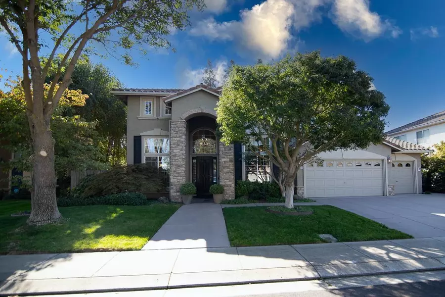 2516 Mira Vista CT, Modesto, CA 95356