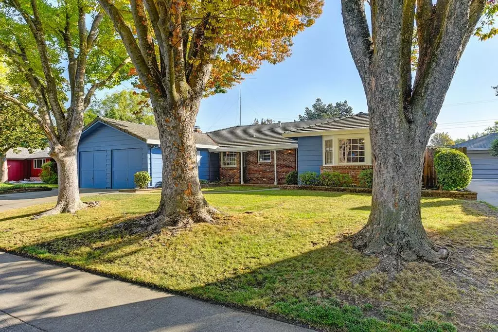 Sacramento, CA 95831,6443 Chetwood WAY