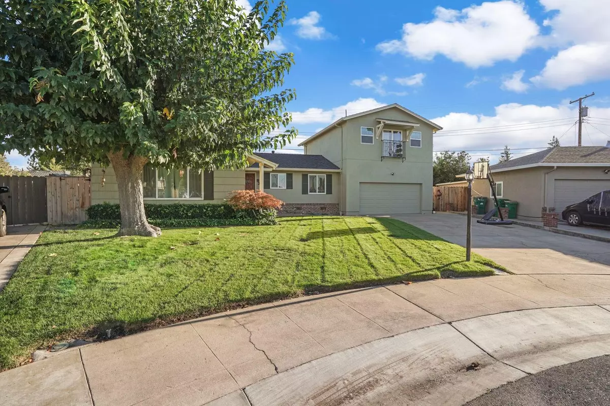 Lodi, CA 95240,920 Elliot PL