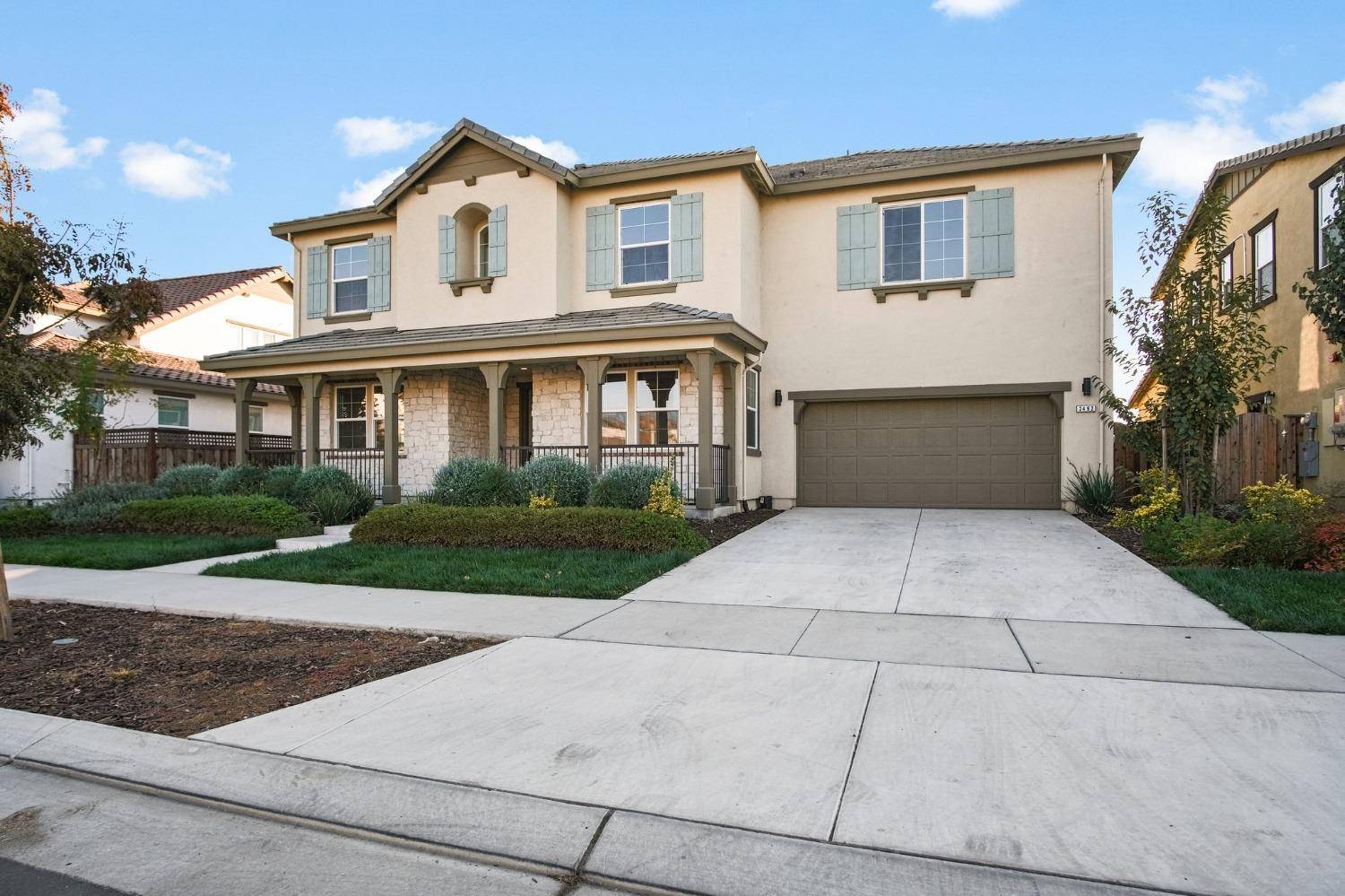 Lathrop, CA 95330,2492 Middlebury DR