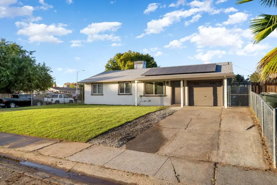 3837 Meramonte WAY, North Highlands, CA 95660