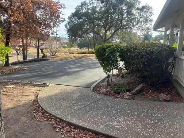 Valley Springs, CA 95252,3276 Berkesey LN