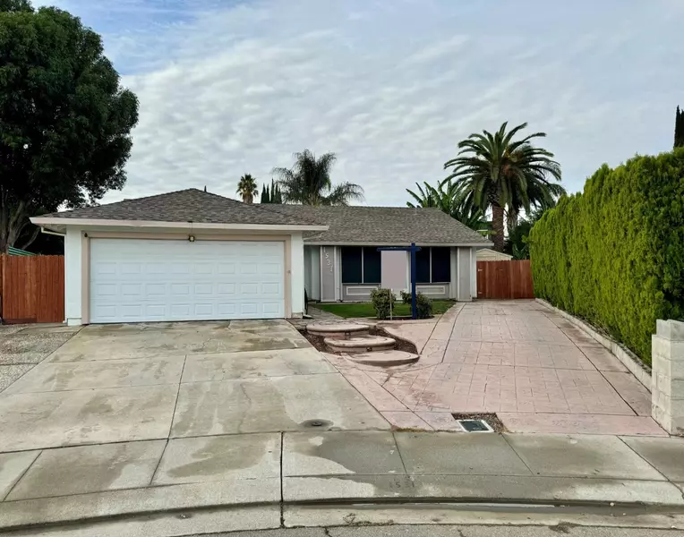 1531 Mcdermott DR, Tracy, CA 95376