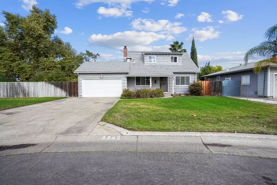 2242 Waterford RD, Sacramento, CA 95815