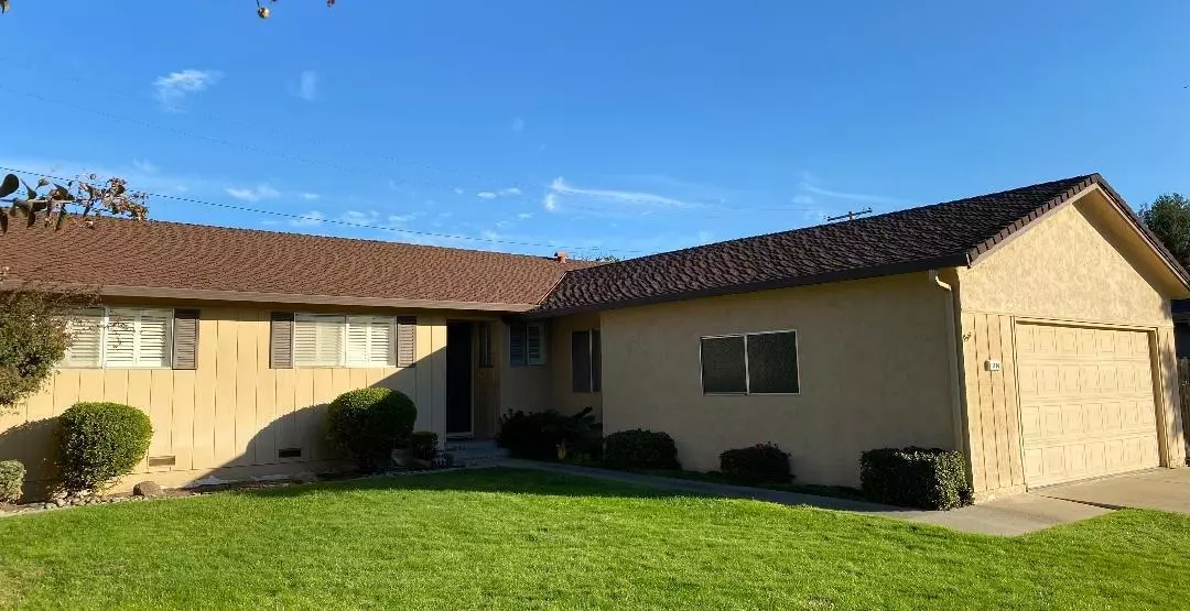 1174 Orangewood DR, Lodi, CA 95240