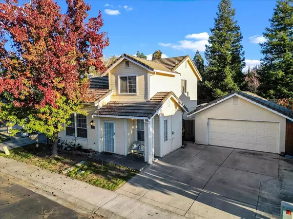 7408 High Point LN, Sacramento, CA 95842