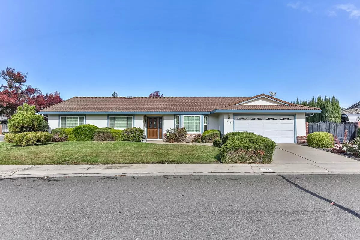 Galt, CA 95632,749 Avondale CT