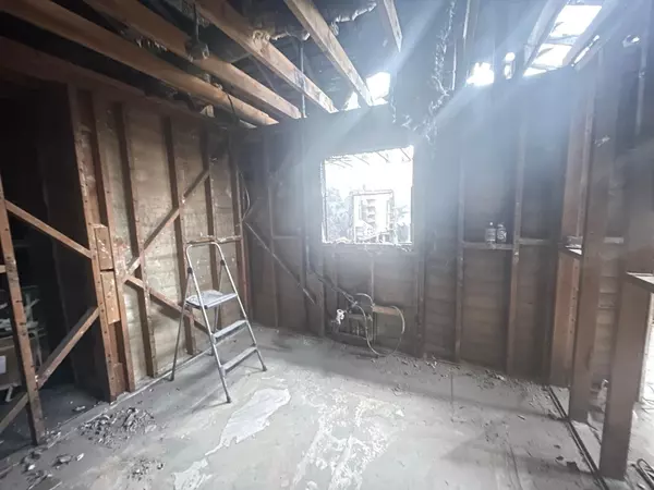 Modesto, CA 95354,2423 Miller AVE