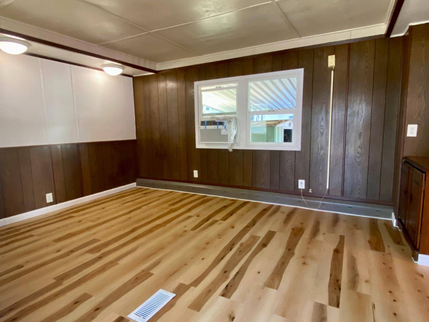 Oroville, CA 95966,6368 Lincoln Blvd #32