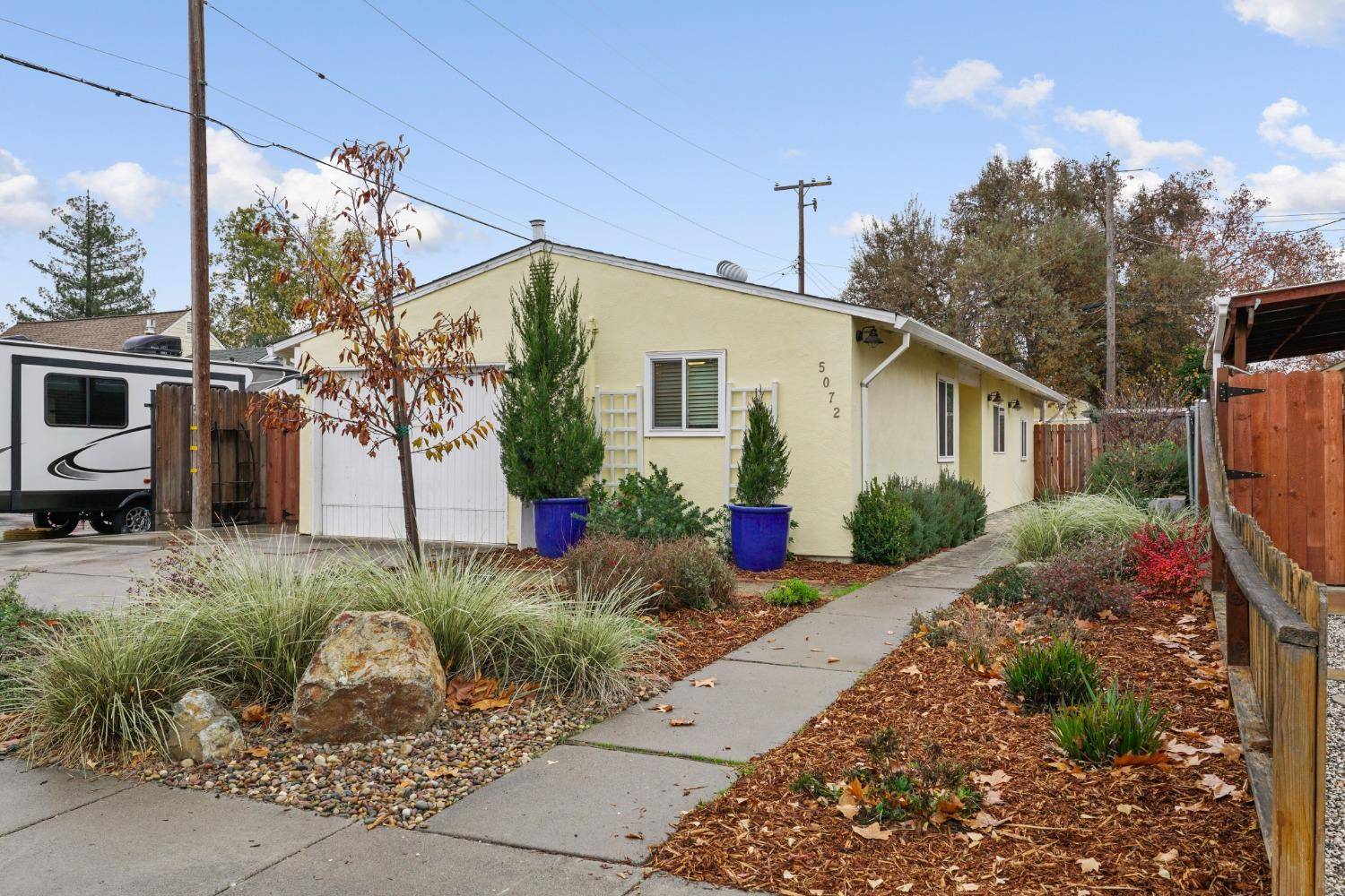 5072 9th Avenue AVE, Sacramento, CA 95820